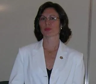 Foto da Profa. Dra. Ana Maria Frattini Fileti