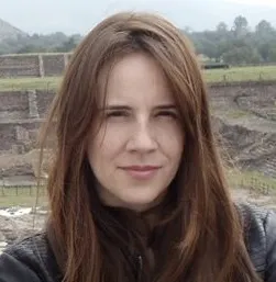 Foto da Profa. Dra. Esther Colombini