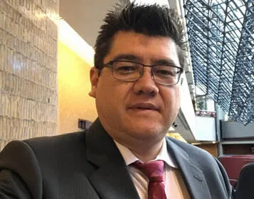Prof. Dr. Plínio Roberto Souza Vilela